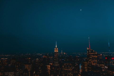 帝国大厦夜间航空摄影