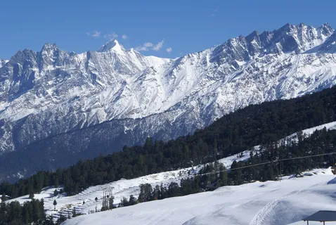 auli hills，喜马拉雅山，badri山，雪，寒冷的温度，冬天，山，风景-自然