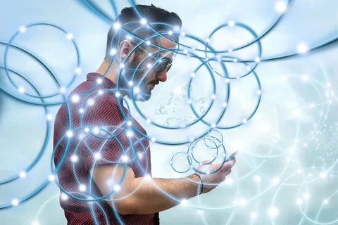 人类使用手机、网络、地球、人类、智能手机、地球、大陆、宇宙