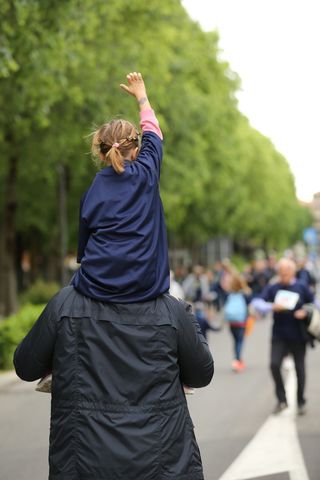 人，人，衣服，服装，短裤，鞋类，鞋子，慢跑