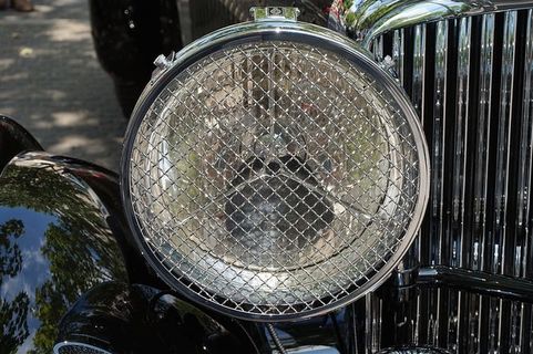 旧的，钢的，聚光灯，金属，特写，无人，白天，陆地车辆