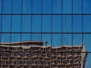 克拉古耶瓦茨，塞尔维亚，建筑，建筑，天空，街道，反射，vsco