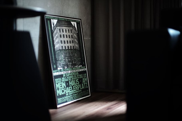 长方形黑色木制相框