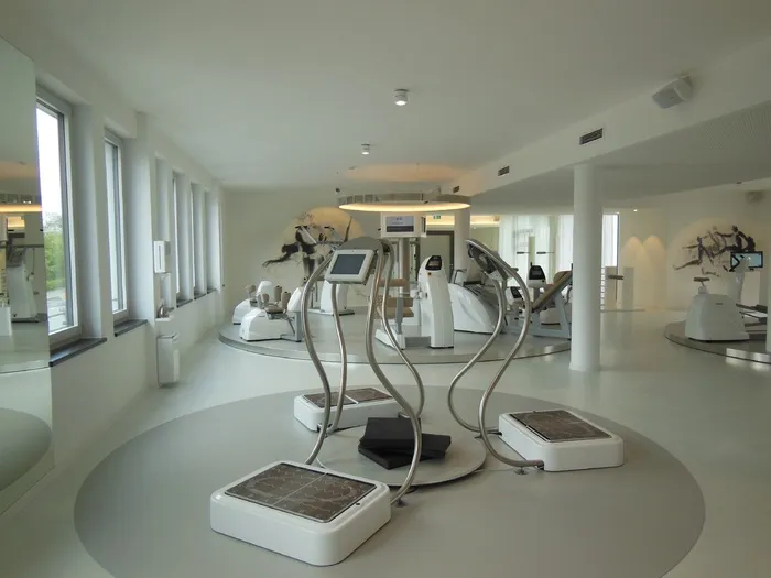 健身工作室，健身设施，elite fitness studio，慕尼黑，专属fitnesseinrichtung，力量训练，耐力训练，运动