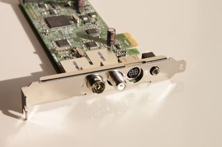 avermedia、avertv、card、dual、dvb、dvb-s、dvb-t、h 264