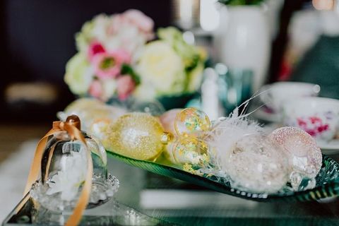 复活节餐桌装饰