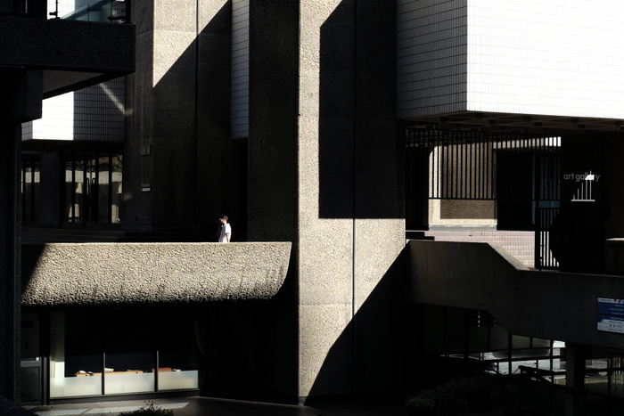 灰色混凝土露台，英国，巴比肯，伦敦，剪影，建筑，海报，拼贴