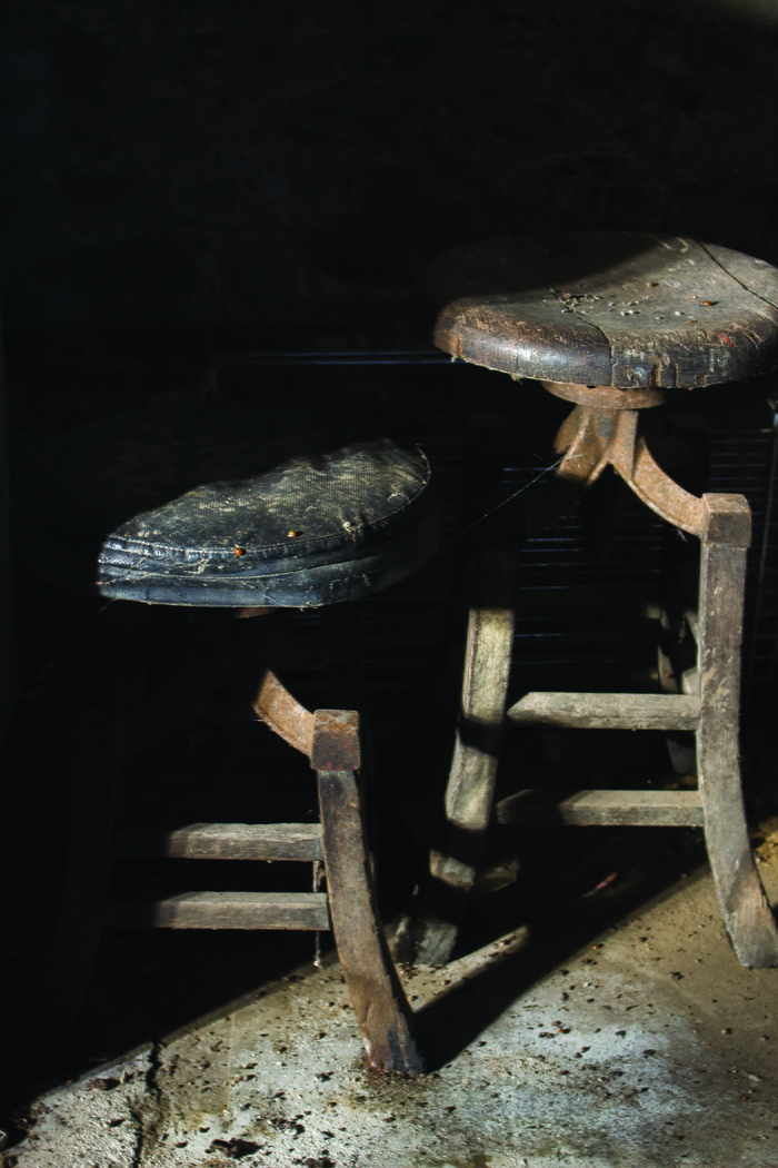 凳子, 农场, 古董, 光, 阴影, 没有人, 室内, 高角度视图