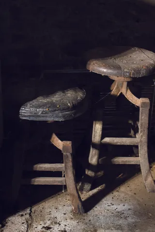 凳子, 农场, 古董, 光, 阴影, 没有人, 室内, 高角度视图