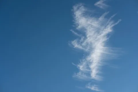 天空，云，细云，蓝色，低角度观看，云天，没有人，自然