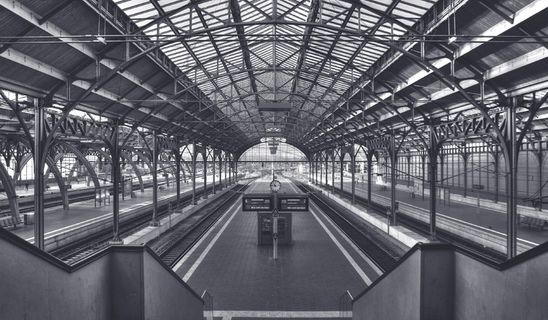 火车站，建筑，车站，火车，建筑物，站台，地标，铁路轨道