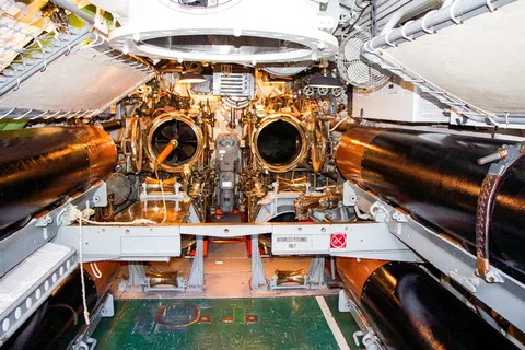 鱼雷，导管，美国军舰，驱逐舰，鱼雷导管，第二次世界大战，潜艇，双层