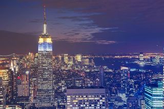 纽约曼哈顿帝国大厦夜景