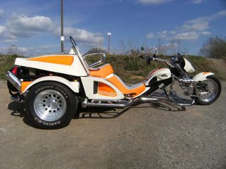 吊杆、三轮车、战斗机、计量经济学场景、运输、运输方式、陆地车辆、摩托车