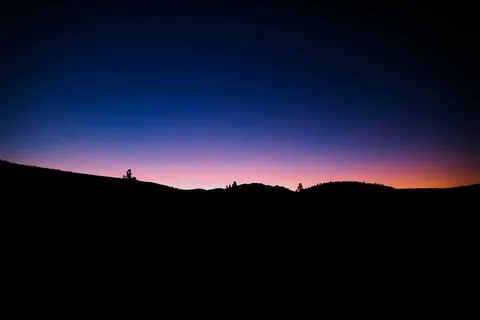 山的轮廓、日落、图像、黑暗、山、高地、景观、自然 山的轮廓、日落、图像、黑暗、山、高地、景观、自然
