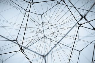 建筑、建筑、基础设施、天花板、辐条、电线、电线、背景