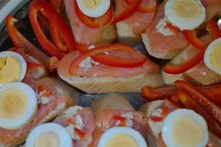 三文鱼包子，美味，小吃，冷自助餐，自助餐，晚餐，面包，鸡蛋