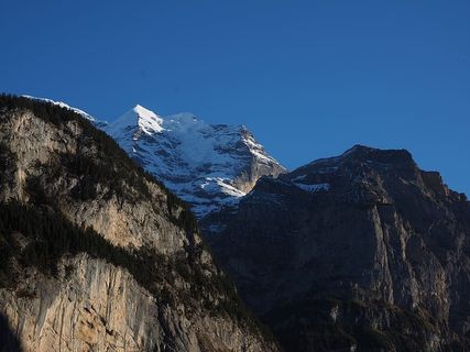 维珍、洛特布伦南、陡峭、陡峭的墙壁、岩石墙壁、山脉、锡伯霍恩、山脉 维珍、洛特布伦南、陡峭、陡峭的墙壁、岩石墙壁、山脉、锡伯霍恩、山脉