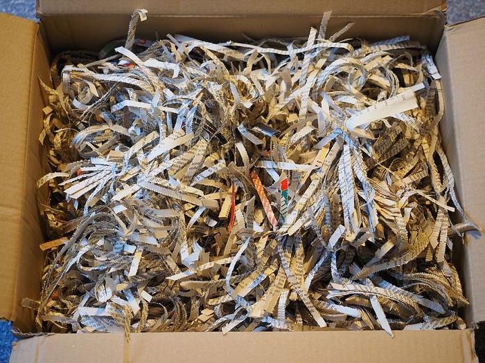 棕色盒子，碎纸机，碎的，纸，薄片，纸条，碎纸，切碎