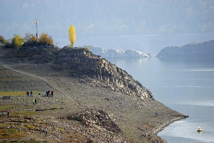 edersee、低潮、河岸、基本、湖泊、水、山、自然