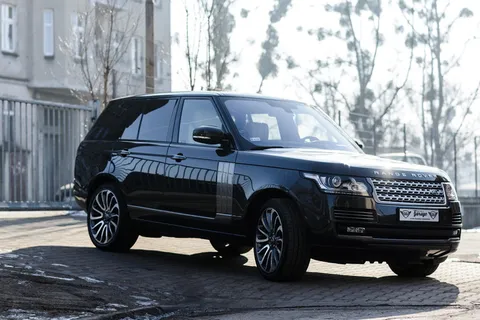 黑色、land、rover、range、suv、parked、人行道、围栏 黑色、land、rover、range、suv、parked、人行道、围栏
