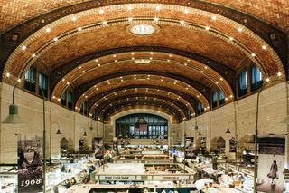 空房、建筑、拱门、建筑结构、人群、室内、人群、真人