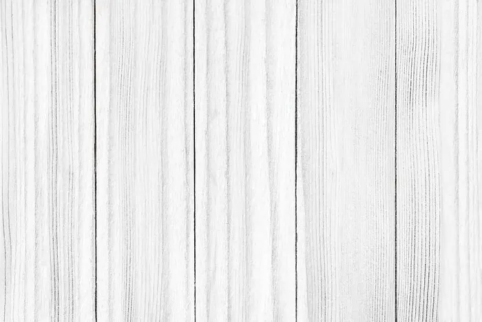 白色木质表面