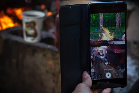 火，koster，火焰，智能手机，玻璃，木柴，茶，手机