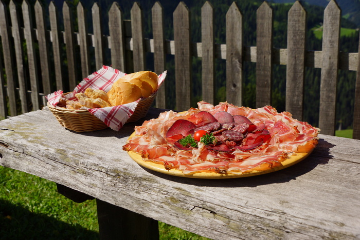 培根，培根盘，jause，south tyrol，wall the village of la val，wall farm Ciabrun，食品，餐饮