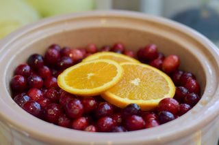 美国，圣诞节，蔓越莓，蔓越莓，橙子，陶器，烹饪，食品