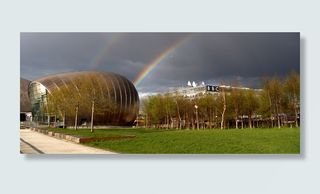 英国，格拉斯哥，bbc总部，彩虹，天空，植物，草，树