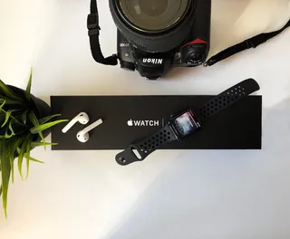 皮带，相机，电子产品，苹果手表，数码相机，武器，刀，刀片