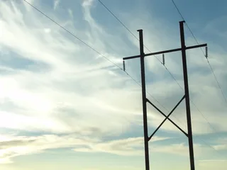 天空，投票，线，云，云天，低角度视图，燃料和发电，技术