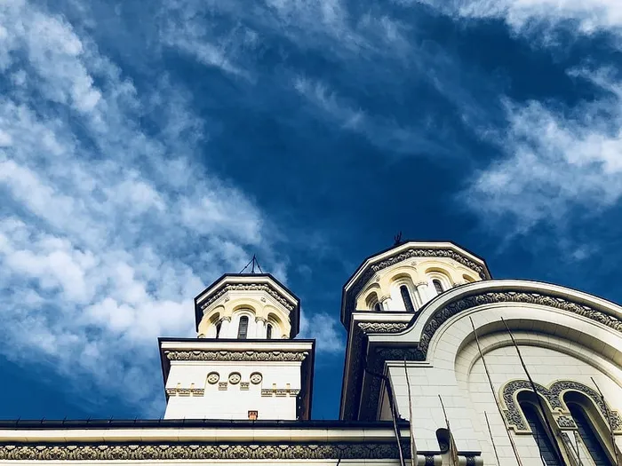 蓝色，天空，蓝色的天空，建筑物，教堂，古老的，城市，古老的城市