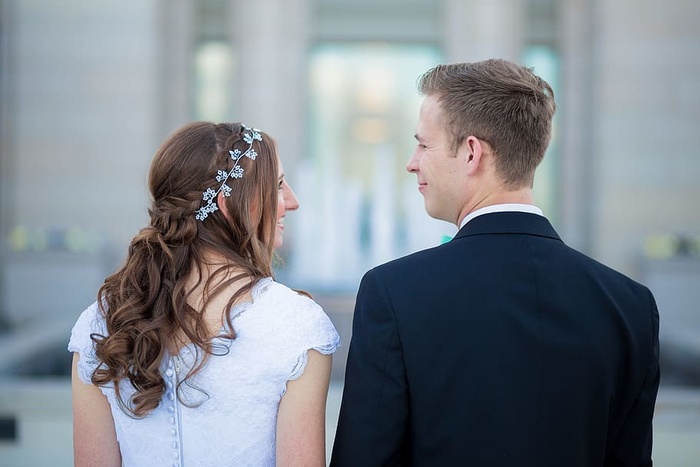 男人、夫妇、人、女人、成年人、企业、员工、面部表情