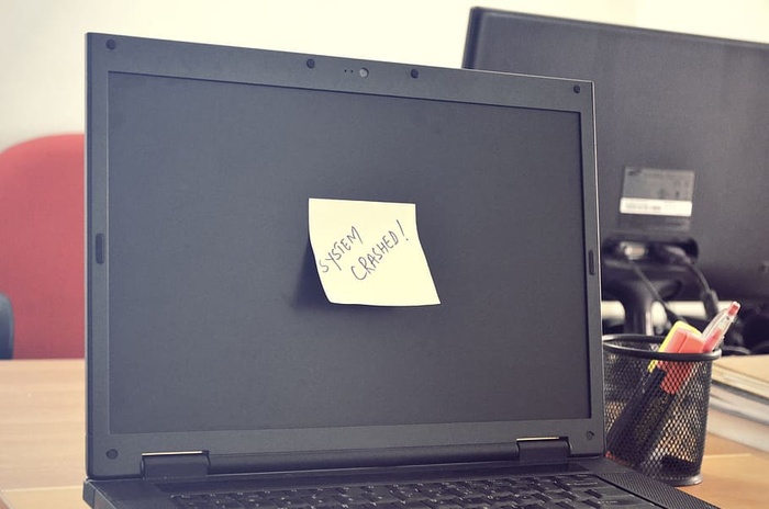 崩溃的笔记本电脑