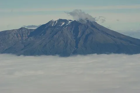 云,山,自然,云海,火山,雪,山峰,日本 云,山,自然,云海,火山,雪,山峰,日本