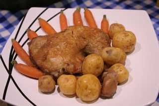 烤鸡、咖啡、扁豆、食品、食品和饮料、即食、肉、新鲜度