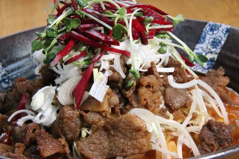 中国菜，韩国菜，糖醋猪肉，i，辣海鲜，韩国菜，美味