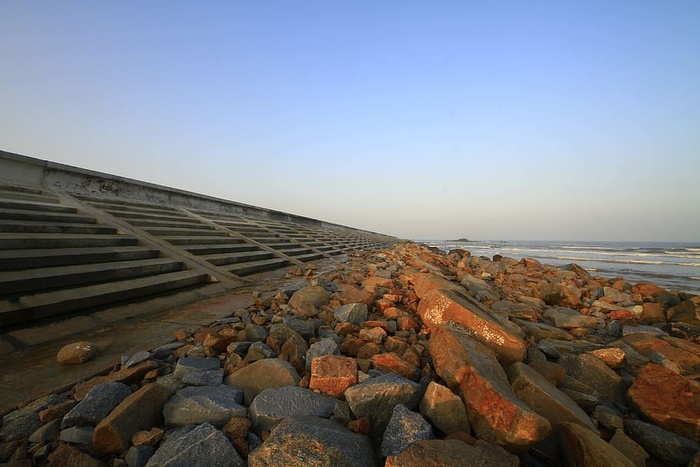 海岸，海滩，湿气，天空，固体，岩石，海洋，岩石-物体
