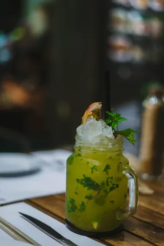 食物，摄影，饮料，咖啡时间，咖啡店，莫吉托，绿色，黄色