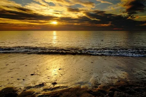 日落,海,水,海洋,天空,傍晚,日出,黄昏 日落,海,水,海洋,天空,傍晚,日出,黄昏