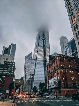 车辆和高层建筑