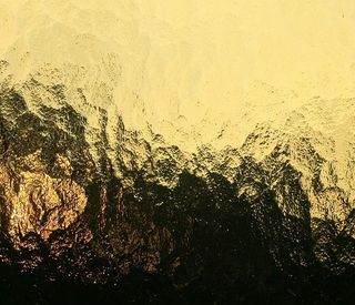 日落透过玻璃，玻璃，窗户，浮雕，纹理，柔和的橙色辉光，阴影，树木