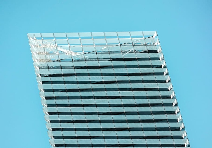 晴朗，玻璃建筑，蓝色，天空，虫子，眼睛，风景