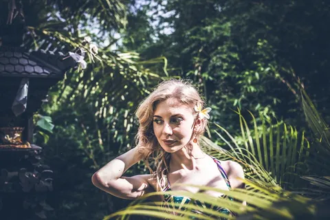 女人的浅焦点摄影 女人的浅焦点摄影