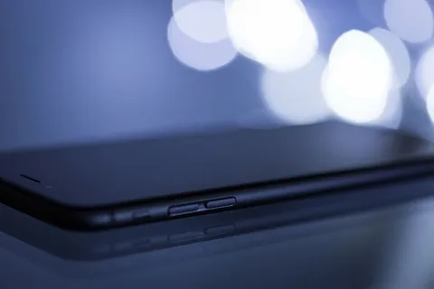 选择性、聚焦摄影、关闭、黑色、iphone 7、手机、手机、文本 选择性、聚焦摄影、关闭、黑色、iphone 7、手机、手机、文本