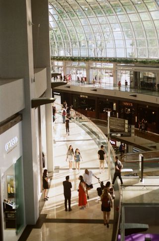 人、人、栏杆、扶手、滨海湾金沙、新加坡、建筑、建筑