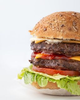 汉堡的浅焦照片