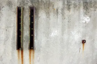 灰色混凝土墙，锈，墙，几何形状，纹理，纹理墙，表面，墙面